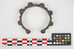 Foto von Bronzebuckelarmreif (NHMW-PRAE-026329)